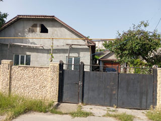Se vinde casă în orașul Hîncești