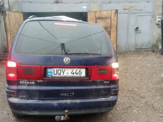 Volkswagen Sharan foto 2