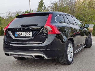 Volvo V60 foto 4