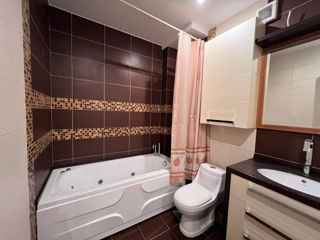 Apartament cu 2 camere, 58 m², Centru, Chișinău foto 9