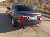 BMW 3 Series foto 3