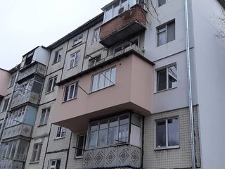 Балконы: ремонт в старых домах, кладка, евро балкон под ключ, стеклопакеты, расширение и тд фото 1