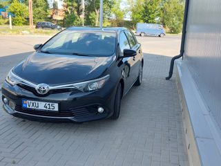 Toyota Auris foto 2