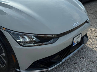 KIA EV6 фото 4