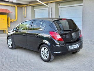 Opel Corsa фото 3