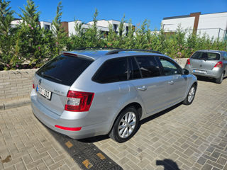 Skoda Octavia foto 4