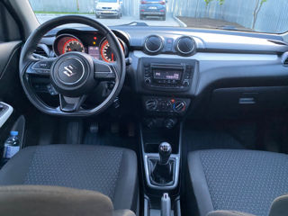 Suzuki Swift foto 6