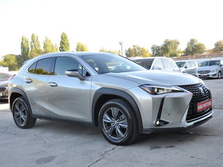 Lexus UX foto 3