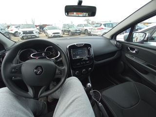 Renault Clio foto 4