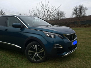 Peugeot 5008 foto 2