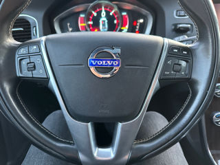 Volvo V60 foto 12
