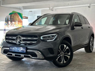 Mercedes GLC foto 6