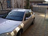 Ford Mondeo foto 2