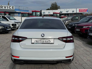 Skoda Superb foto 5