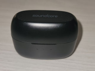Наушники Soundcore Liberty Air