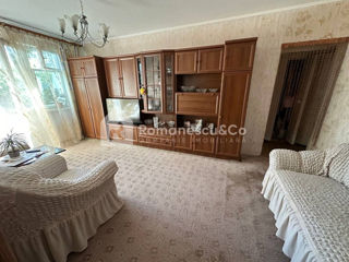 Apartament cu 3 camere, 57 m², Botanica, Chișinău foto 3