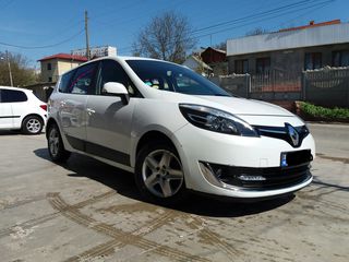 Renault Grand Scenic foto 1