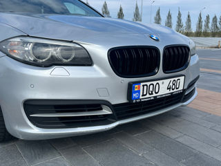 BMW 5 Series foto 3