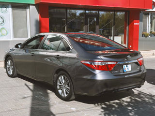 Toyota Camry foto 2