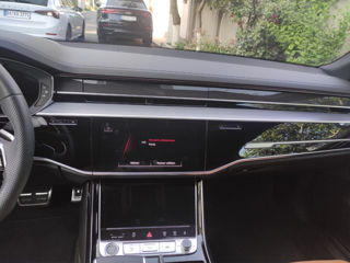 Audi A8 foto 10