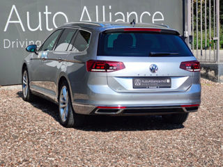 Volkswagen Passat foto 6