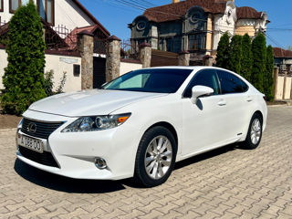 Lexus ES Series