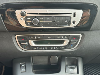 Renault Grand Scenic foto 11