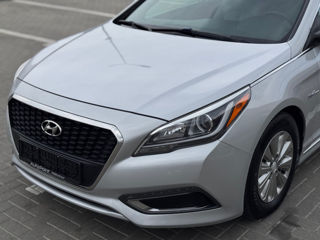 Hyundai Sonata foto 14