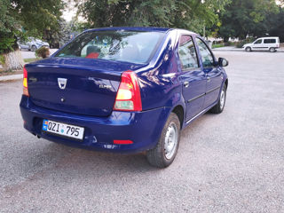 Dacia Logan foto 3