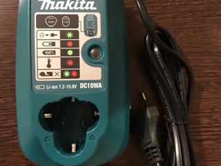 Зарядное устройство DC10WA Makita foto 1