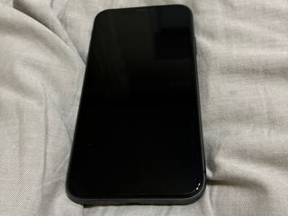 Продам 11 iPhone