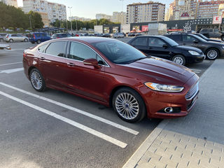 Ford Fusion foto 6