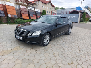 Mercedes E-Class foto 7