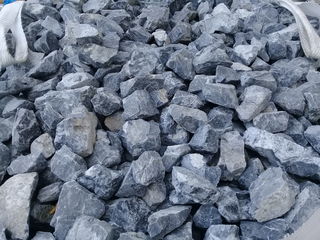 Piatra naturala , piatra decor, granit , marmura, gabioane, gard din piatra.