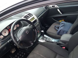 Peugeot 407 foto 11