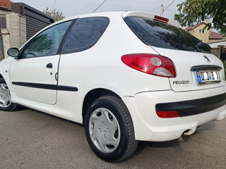 Peugeot 206 foto 8