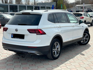 Volkswagen Tiguan foto 3