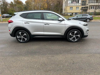 Hyundai Tucson foto 2