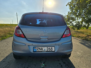 Opel Corsa foto 3