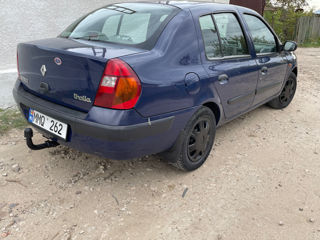 Renault Clio Symbol foto 4