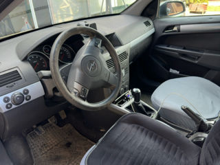 Opel Astra foto 3