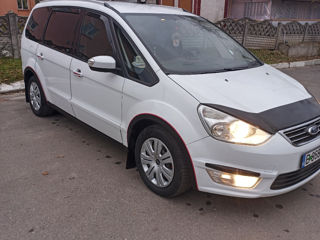 Ford Galaxy foto 3