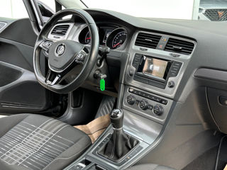 Volkswagen Golf foto 9