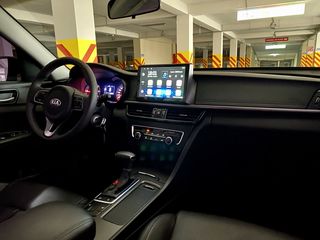 KIA Optima foto 10