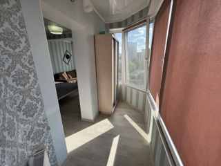 Apartament cu 2 camere, 65 m², Centru, Chișinău foto 3