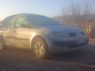 Renault Megane foto 2