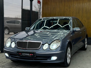 Mercedes E-Class foto 2