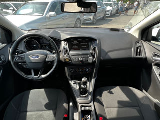 Ford Focus foto 9