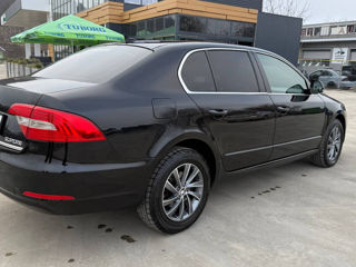 Skoda Superb foto 6