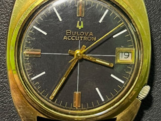 Часы Bulova  Accutron foto 2